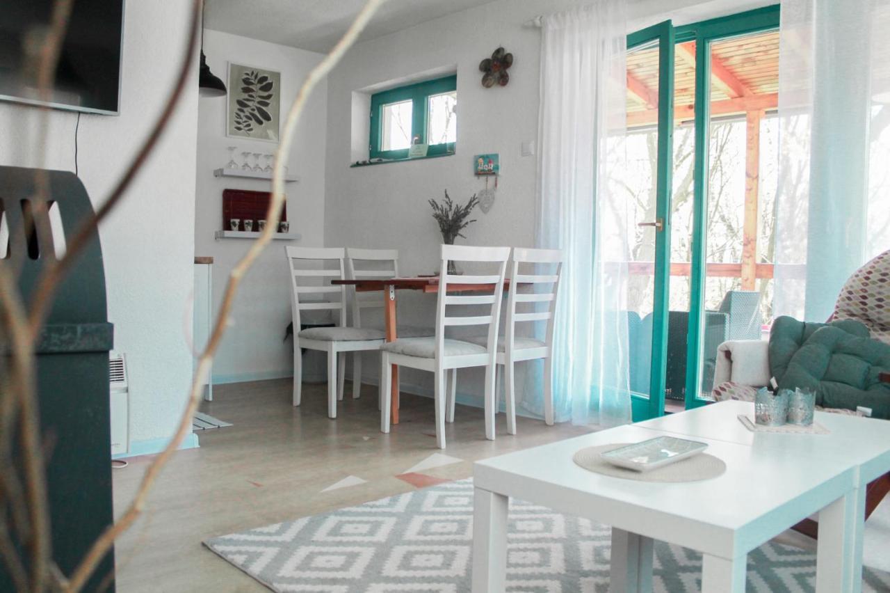 Holiday Home Tunnel Ravne Високо Екстериор снимка