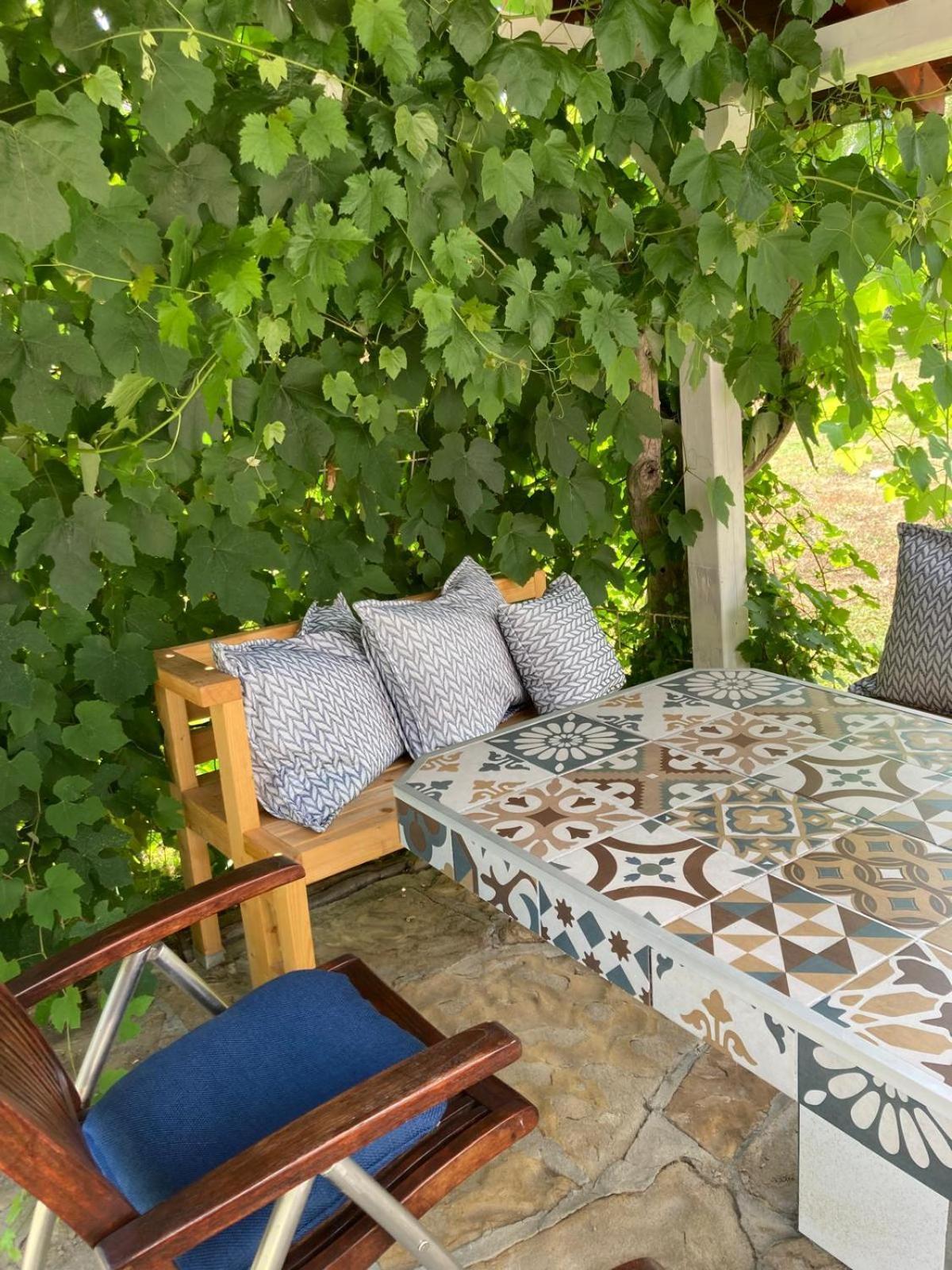 Holiday Home Tunnel Ravne Високо Екстериор снимка